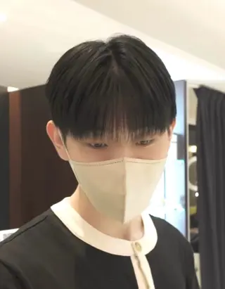 ショート メンズ YUKI🇰🇷 カルマ／ダウンパーマのヘアスタイル