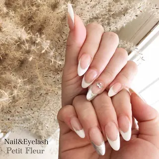 ネイル Petit Fleur所属・青柳 亜梨奈のマツエク・マツパデザイン