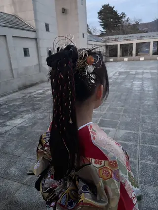 ヘアアレンジ 栗本 陽香/顔周りレ イヤー/透明感カラーのヘアスタイル