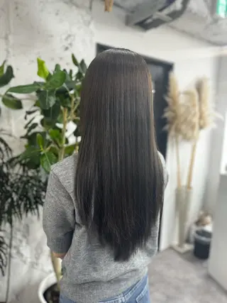 ロング カットカラー🩷 五島桜樫のヘアスタイル