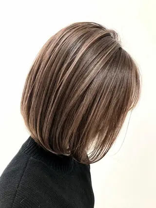 ショート カラー Helm所属・久次米 智人のヘアスタイル