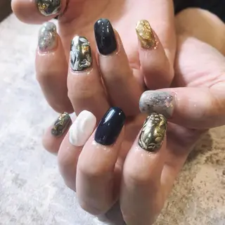 ネイル nail atelier AMBER所属・saori .の眉毛・アイブロウイメージ