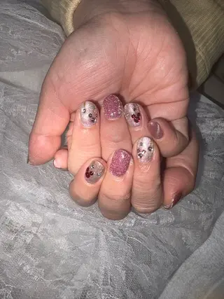 ネイル 河野 春菜のネイルデザイン