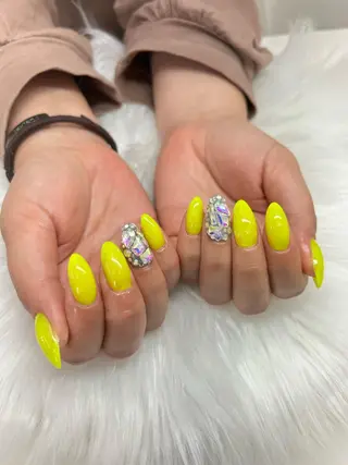 ネイル total salon Bell所属・Totalsalon Bell【嶌田彩華】のネイルデザイン