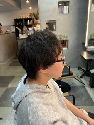 ショート 渡邊 和紀のヘアスタイル
