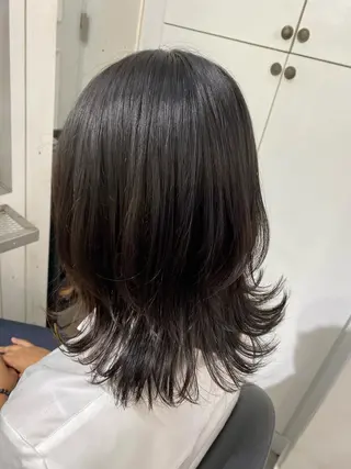 ミディアム hair salon dot.tokyo color所属・MANAMI 🥀ウルフカットのヘアスタイル