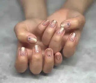 ネイル Minako 【Charmant】のネイルデザイン