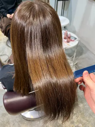 セミロング カラー フェザーパーマ🌙 毛流れ yuzukiのヘアスタイル