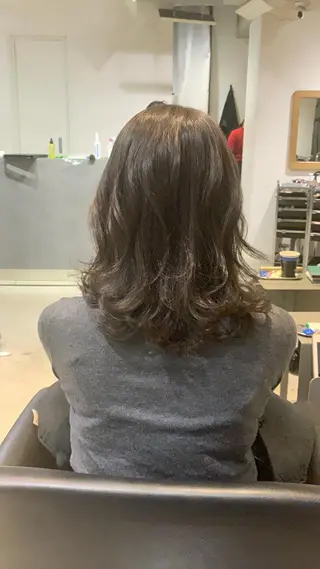 ミディアム カラー パーマ 🌈艶髪/髪質改善 新宿itouのヘアスタイル