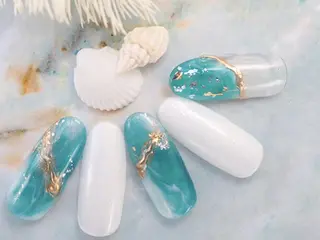 ネイル へぜリヒ ·もものネイルデザイン