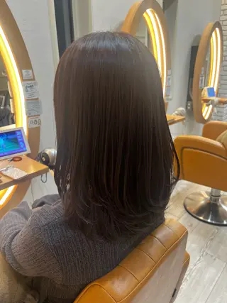 セミロング adorableけやき通り店所属・adorable 小西彩里のヘアスタイル