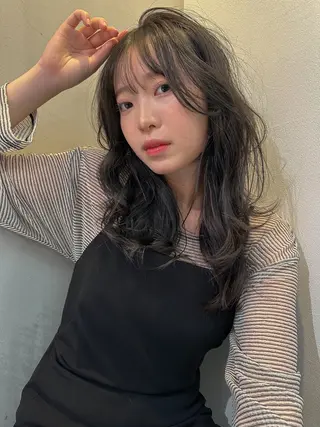 セミロング レイヤーカット/艶カ ラー/chihiroのヘアスタイル