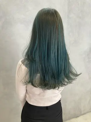 ロング カラー 🟢ウルフ/スパイラ ルパーマ/大西🟢のヘアスタイル