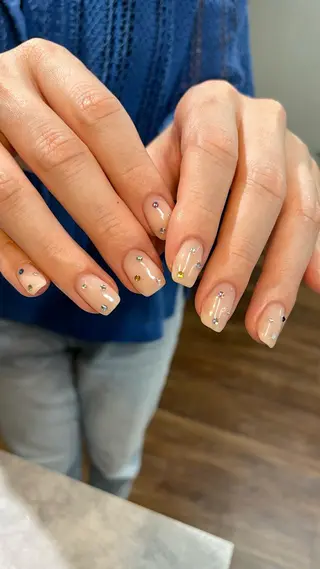 ネイル 株式会社JUEGO .○°のネイルデザイン