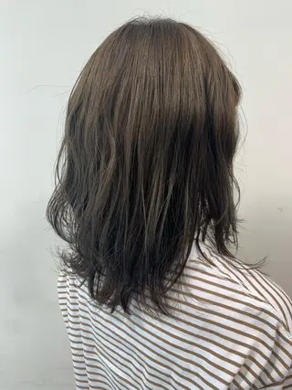 ミディアム カラー nailist🍒 ヤマザキのネイルデザイン