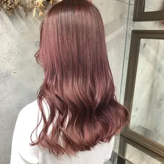 ロング カラー wakana 【ブリーチカラー】のヘアスタイル