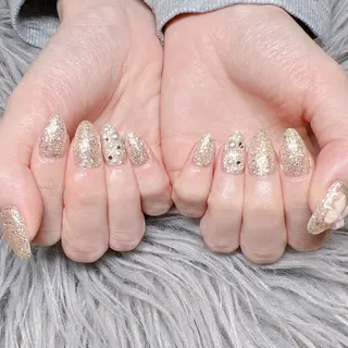 ネイル 個室ネイルサロンDolly  Girl〜ドーリーガール〜所属・DollyGirl KYOKOのネイルデザイン