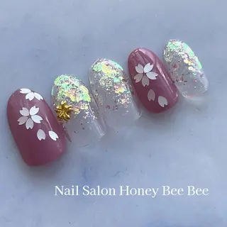 ネイル Nail salon Honey Beeのネイルデザイン