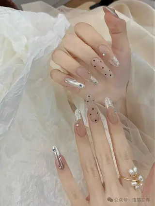 ネイル lucky シュウのネイルデザイン