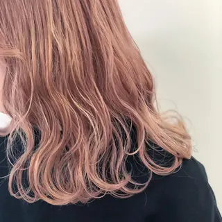 ミディアム カラー ニシオカ タクヤのヘアスタイル