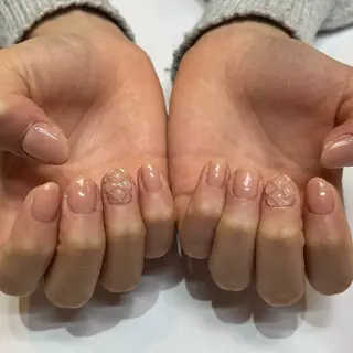 ネイル RALUA名駅前店 山崎のネイルデザイン