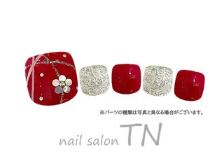 ミディアム 矢川 まどかのネイルデザイン