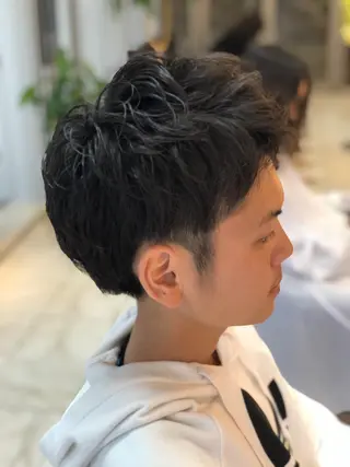 ショート パーマ メンズ 野々山 直貴のヘアスタイル