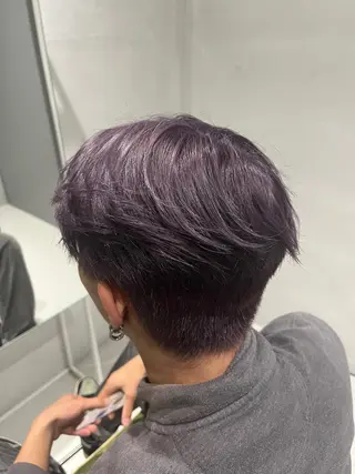 カラー yuto /ブリーチ /艶カラー/縮毛矯正のヘアスタイル