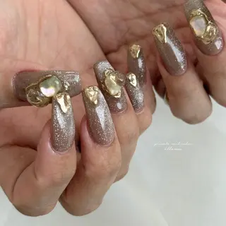 ネイル éllemu えるみゅのネイルデザイン