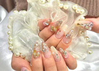 ネイル エムスラッシュセンター南sol所属・kano🫧 指名No.1💫のネイルデザイン