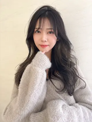 髪質改善サロンLOUIMADNA栄店所属・🌈縮毛矯正特化 杉浦 夏生のヘアスタイル