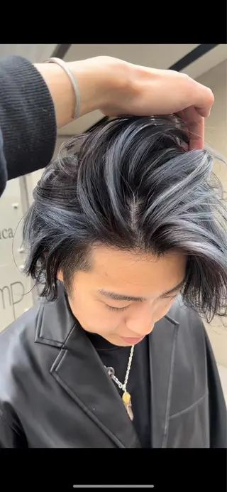 メンズ 透明感ブリーチ/ メンズパーマのヘアスタイル