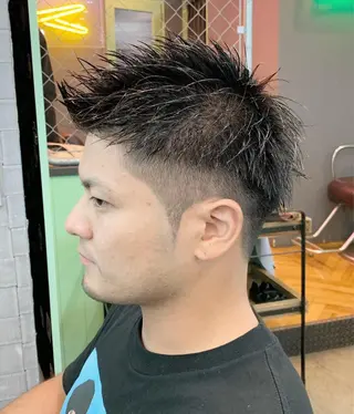 ショート メンズ Le'a所属・渋谷/フェード/ 國分 翔のヘアスタイル