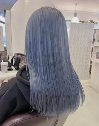 ロング カラー Queen's gate 昭和Palace所属・🩵 青木萌華 🩵 髪質改善・髪色改善のヘアスタイル