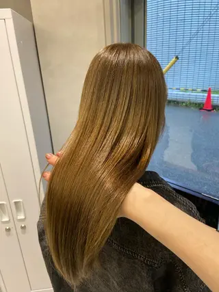 ロング Optima Hair所属・川本 あゆのヘアスタイル