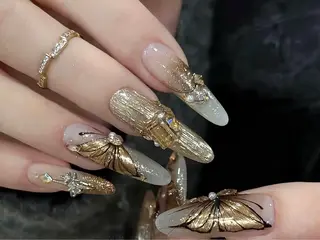 ネイル 飯塚 陽葵のネイルデザイン