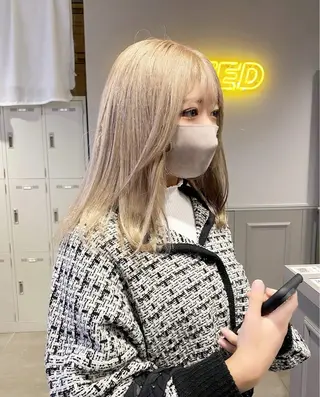 ロング カラー 韓国/トレンド レイヤー【101】のヘアスタイル