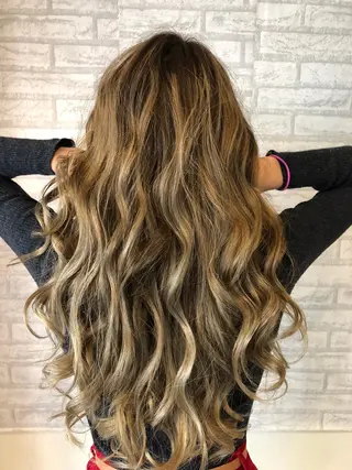 ミディアム カラー JILBLAN京都 ショート/ハイライトのヘアスタイル