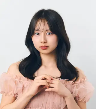 ロング 碓氷 梨乃のヘアスタイル