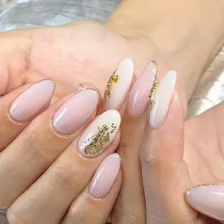 ネイル Flore (フロール)の眉毛・アイブロウイメージ