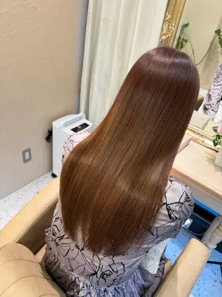 ミディアム 代表山口ひな 髪質改善のプロのヘアスタイル