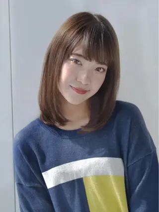 ミディアム カラー 野々山 直貴のヘアスタイル