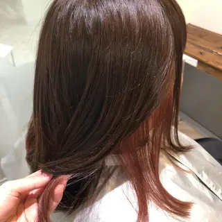 ミディアム カラー u-chambord ユーシャンボールのヘアスタイル