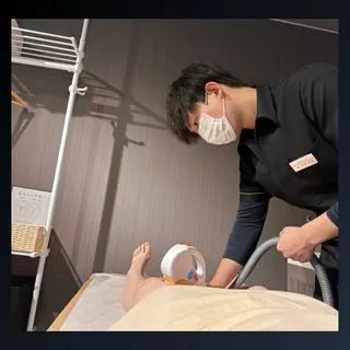 メンズ Grast所属・脱毛＆眉毛サロン メンズ専用Grastのエステ・リラクイメージ