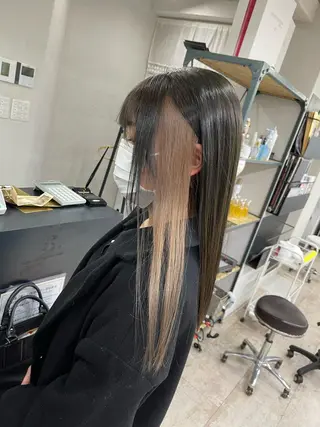 ロング カラー 🔥ブリーチカラー 槙川のヘアスタイル