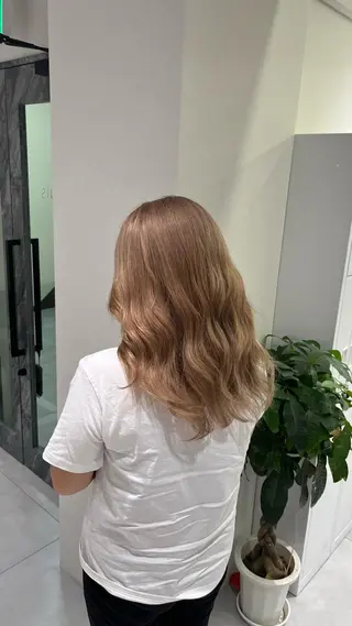 セミロング カラー 髪質改善/レイヤー 兼折楓馬のヘアスタイル