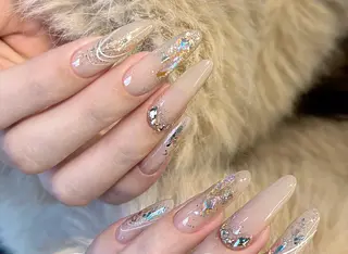 ネイル KARI ネイルサロンのネイルデザイン