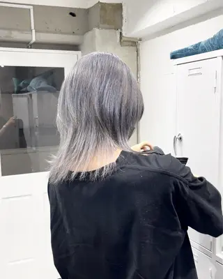 ミディアム カラー メンズ レイヤーカットとハイ トーン/HIROKIのヘアスタイル