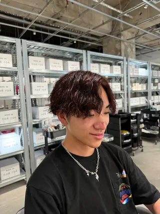 ショート カラー パーマ メンズ 久富 飛義のヘアスタイル