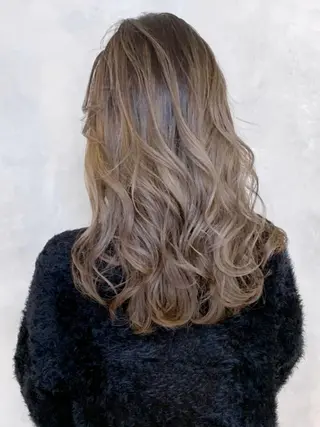 セミロング カラー パーマ ヘアアレンジ ITbyALBUM 中野店のヘアスタイル